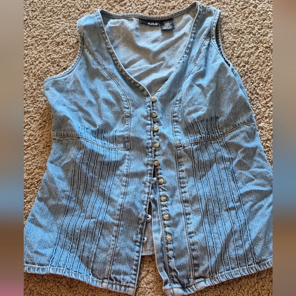 Vintage Denim Button-Up Vest